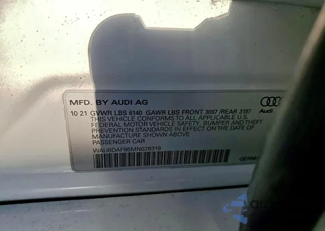 2021 Audi A8 L z USA, uszkodzony, nr VIN WAU8DAF86MN028319